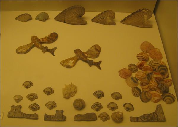 Various faience models